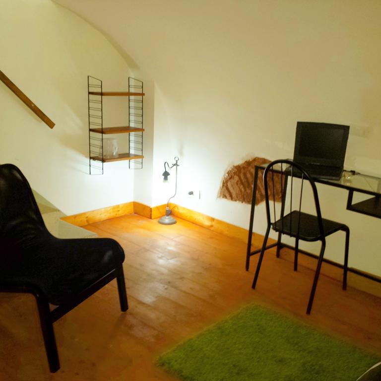 Il Pozzo Di Santa Teresa Apartment Catania Room photo