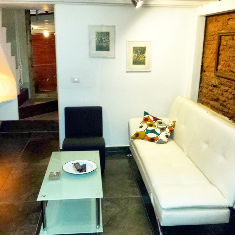 Il Pozzo Di Santa Teresa Apartment Catania Room photo